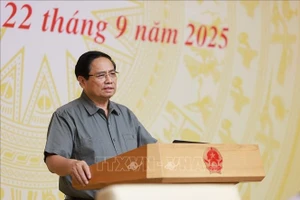 Phải trả lời được câu hỏi tại sao giá nhà chung cư lại cao và cao mãi