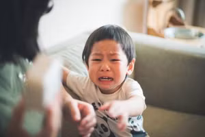 Cha mẹ và con cái có khả năng kích thích lẫn nhau mà không ai khác có thể làm được. (Ảnh: ITN).