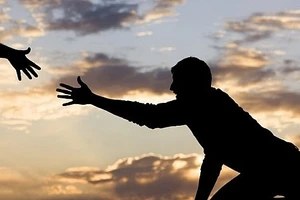 Cự Giải sẽ ‘chìm’ trong hạnh phúc, Bọ Cạp cần bạn bè trợ giúp hôm nay 4/5