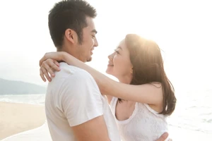 Tử vi 12 con giáp ngày 19/5: Tỵ may mắn vây quanh, Thân tình duyên nở rộ