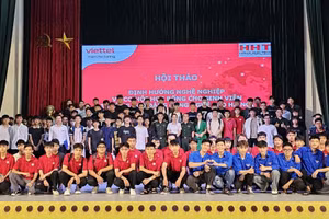 Học bổng VMC - Chắp cánh ước mơ cho 200 tân sinh viên Khoa Kỹ thuật Điện - Điện tử