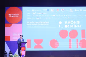 Thiếu tướng Lê Xuân Minh - Cục trưởng Cục An ninh mạng & PCTP sử dụng công nghệ cao, Phó Chủ tịch Hiệp hội An ninh mạng quốc gia phát biểu khai mạc sự kiện.