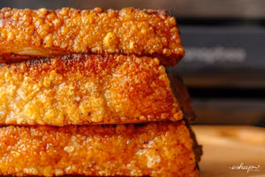 3 bước cực dễ làm thịt ba chỉ quay da phồng giòn rụm