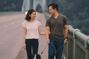 Những thay đổi nhỏ sẽ giúp bạn trở thành người tích cực hơn. (Ảnh: ITN).