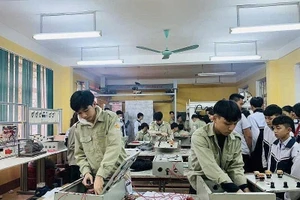 Đào tạo nghề Điện công nghiệp tại trường Cao đẳng nghề Kỹ thuật - Công nghệ Tuyên Quang. Ảnh TL