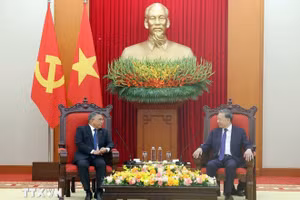 Tổng Bí thư Tô Lâm tiếp Đại sứ Philippines tại Việt Nam Meynardo Los Banos Montealegre. (Ảnh: Thống Nhất/TTXVN).