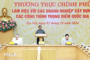 Thủ tướng nêu 6 nhiệm vụ để gỡ vướng mắc, thúc đẩy phát triển hạ tầng chiến lược