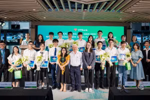 VPBank trao 54 học bổng Future VPBanker 2025, khởi đầu hành trình vươn xa của thế hệ nhân tài trẻ 