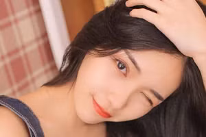 Theo đuổi phụ nữ, chỉ tốt với cô ấy thôi thực ra không mang lại nhiều hiệu quả. (Ảnh: ITN).