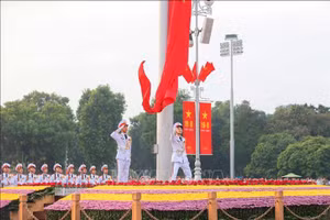 Nghi lễ thượng cờ mừng 79 năm Quốc khánh 2/9 