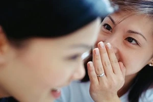 Dần tình cảm thăng hoa, Tỵ dễ gặp thị phi ngày 20/12