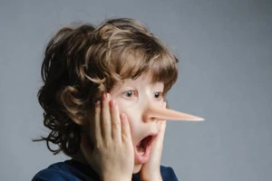 Sợ chịu trách nhiệm về hậu quả là “chiêu trốn tránh” khi mắc lỗi và cũng là một phần của quá trình trưởng thành. (Ảnh: ITN)