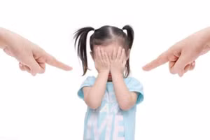 Trẻ ở các độ tuổi khác nhau có nhận thức và đặc điểm hành vi khác nhau. (Ảnh: ITN)