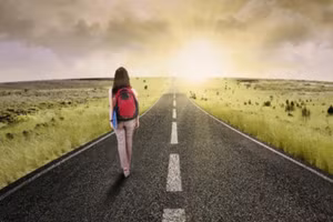 May mắn không hề xa vời, nó được giấu trong những chi tiết nhỏ hàng ngày của chúng ta. (Ảnh: ITN)