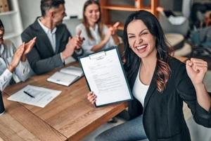 Tử vi 12 con giáp ngày 10/8: Ngọ làm việc gì cũng thuận lợi, Tuất đào hoa rực rỡ