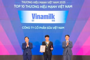 Dẫn đầu xu thế phát triển mới, Vinamilk tự hào là 1 trong 10 Thương hiệu mạnh Việt Nam