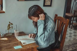 Đọc sách có thể giải quyết hơn 80% sự bối rối. (Ảnh: ITN).