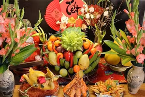 Văn khấn Giao thừa trong nhà và ngoài trời Tết Bính Ngọ 2026