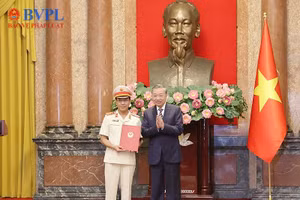 Tổng Bí thư, Chủ tịch nước Tô Lâm trao quyết định bổ nhiệm ông Hồ Đức Anh làm Phó Viện trưởng Viện KSND tối cao