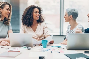 Bạch Dương đón tin vui tài lộc, Sư Tử có nhiều cơ hội mới ngày 12/2