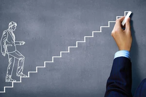 Sửu công việc tiến triển, Thân gặp người đặc biệt ngày 1/3