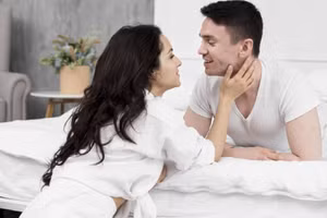 5 lời khuyên giúp cặp đôi cải thiện chuyện... 'yêu'