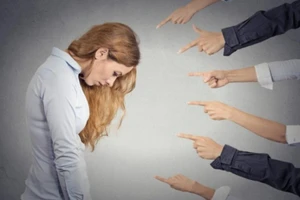 Kim Ngưu bị chỉ trích, Song Tử lãng phí khá nhiều tiền bạc ngày 25/10