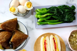 Tiêu thụ quá nhiều muối sẽ làm tăng nguy cơ mắc các bệnh như cao huyết áp, đột quỵ, bệnh tim và bệnh thận. (Ảnh: ITN)