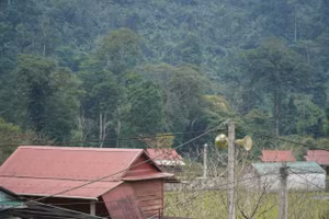 Thu hẹp khoảng cách thông tin giúp người dân có cơ hội để thoát nghèo. Ảnh:Giảm Xuân Thi