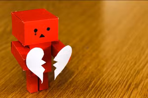 6 giai đoạn phục hồi tâm lý sau chia tay, bạn có từng trải qua?