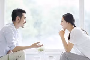 Phụ nữ hiểu chuyện có khả năng xây dựng mối liên kết cảm xúc sâu sắc với đàn ông. (Ảnh: ITN)