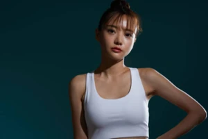 Để giữ được dáng ngực đẹp, áo ngực là không thể thiếu. (Ảnh: ITN)