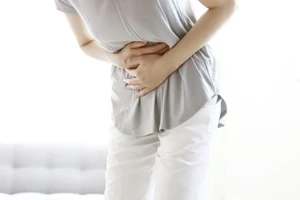 Ăn quá nhiều chất xơ có thể gây táo bón hoặc tiêu chảy. (Ảnh: ITN)