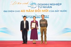 Tôn vinh 40 doanh nghiệp dân tộc đại diện 40 năm đổi mới