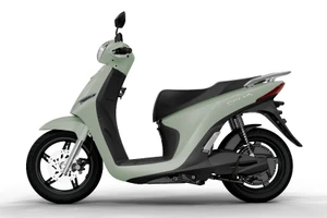  Đổi pin chỉ 1-2 phút, vừa tiện vừa không lo xăng tăng giá