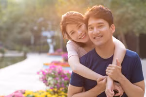 Khi nhớ bạn, anh ấy thường chìm đắm trong những kỷ niệm đã qua cùng bạn. (Ảnh: ITN).