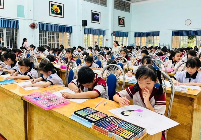 Sở GD&ĐT TPHCM chỉ đạo các trường rà soát bằng cấp giáo viên liên kết