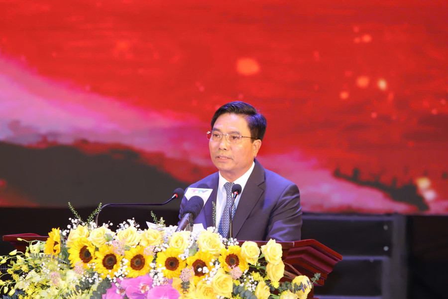 Bí thư Tỉnh ủy Thanh Hóa Nguyễn Doãn Anh đọc diễn văn tại lễ kỷ niệm.