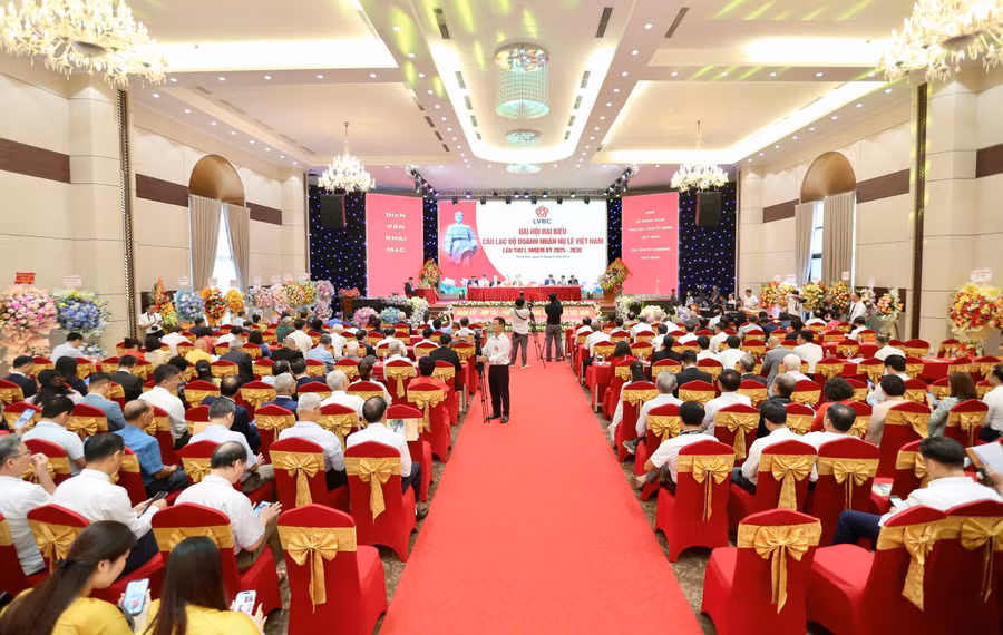 Sáng 12/10, CLB Doanh nhân họ Lê Việt Nam tổ chức Đại hội đại biểu lần thứ I, nhiệm kỳ 2025-2030.