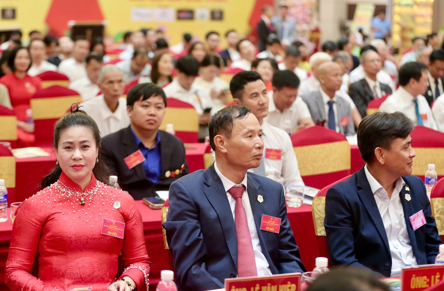 Các đại biểu tham dự đại hội. z7108800753966-e603ea472d7f7fc5cc633ddfb3d9c885.jpg
