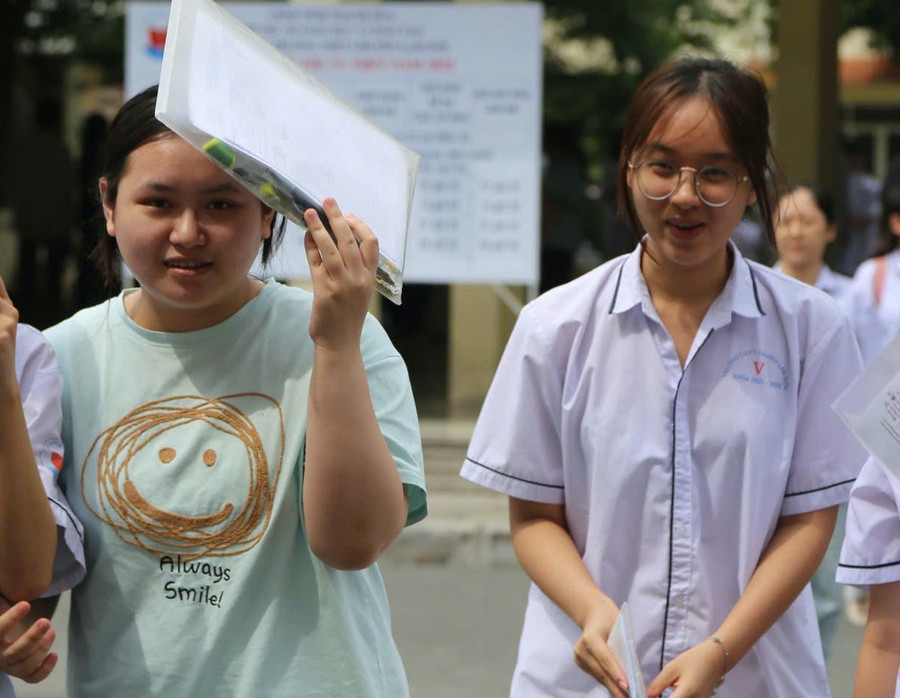 Thí sinh Thanh Hoá kết thúc môn thi cuối kỳ thi tốt nghiệp THPT. 4d5c2975969621c87887.jpg