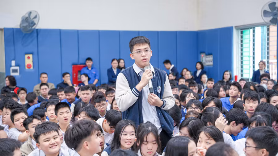 Học sinh được giao lưu, học hỏi nhiều kinh nghiệm về du học.