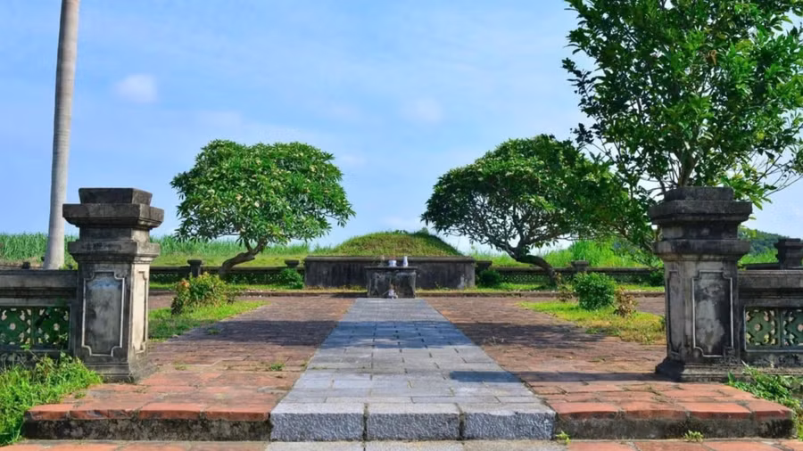 Lăng mộ vua Lê Túc Tông.