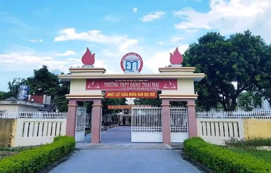 Trường THPT Đặng Thai Mai.