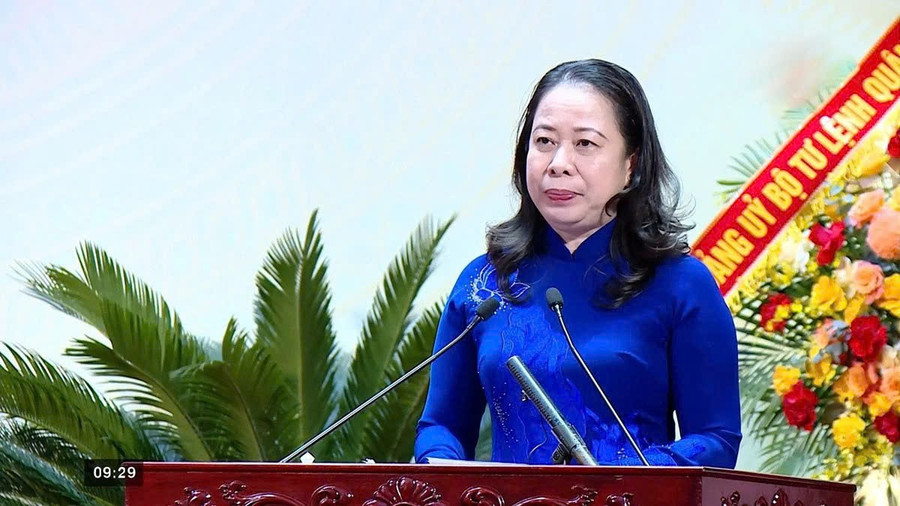 Phó Chủ tịch nước Võ Thị Ánh Xuân đánh giá cao phong trào thi đua yêu nước của Thanh Hóa. z7167039423606-9dc9a5ca3c508849d8cb44fd8da31a90.jpg