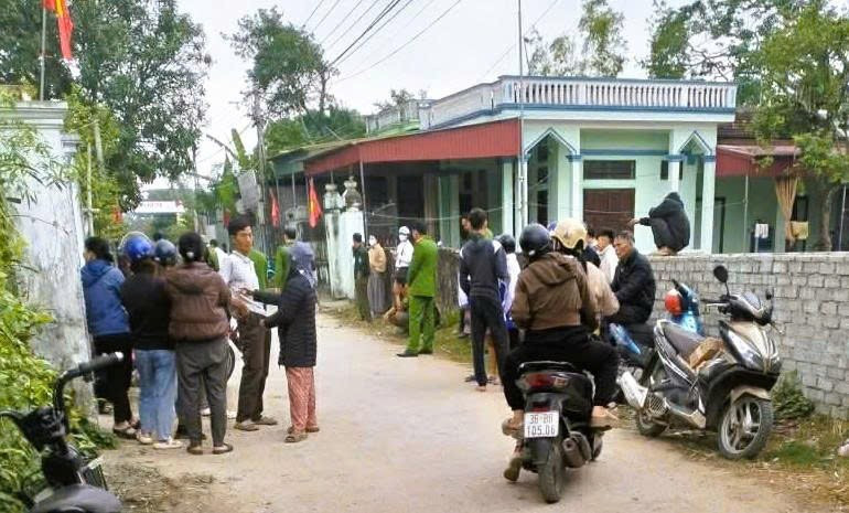 Cơ quan chức năng có mặt tại hiện trường để điều tra nguyên nhân.