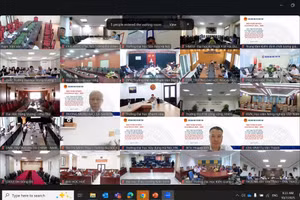 Hội thảo tổ chức trực tuyến tại hơn 400 điểm cầu.