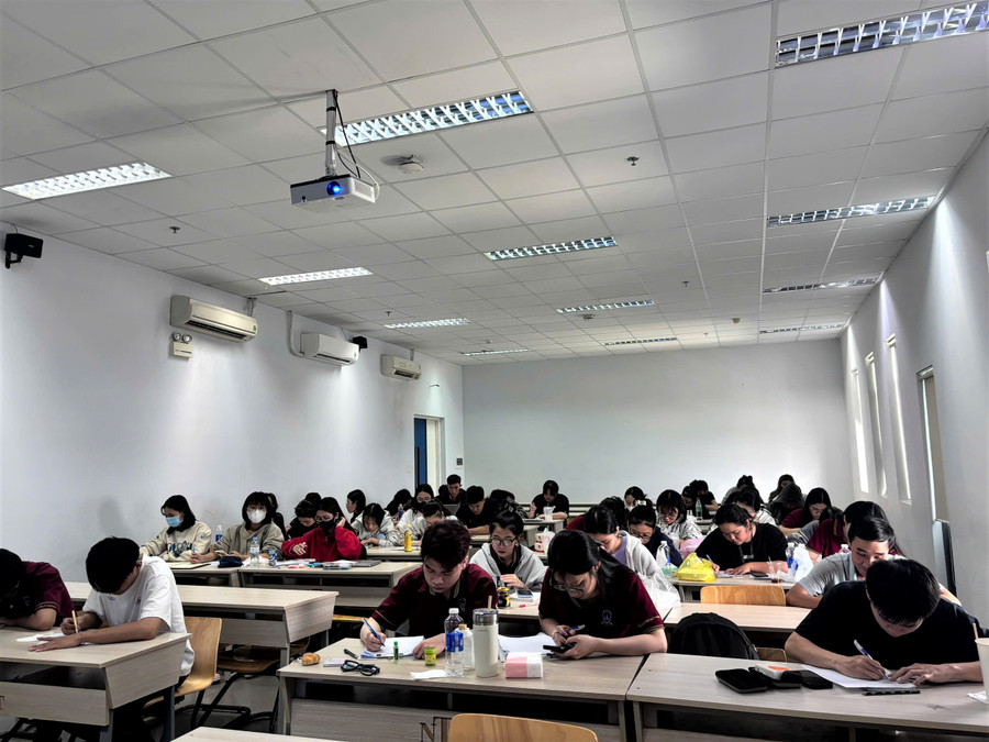 Nghị quyết 71 khi áp dụng trong đổi mới căn bản cơ chế, chính sách tài chính và đầu tư cho giáo dục, đào tạo là hết sức ý nghĩa và vô cùng cấp thiết. Nghị quyết 71 khi áp dụng trong đổi mới căn bản cơ chế, chính sách tài chính và đầu tư cho giáo dục, đào tạo là hết sức ý nghĩa và vô cùng cấp thiết.
