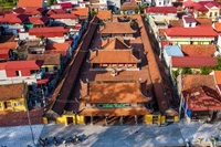 Chùa Keo Hành Thiện tọa lạc tại xã Xuân Hồng, tỉnh Ninh Bình.