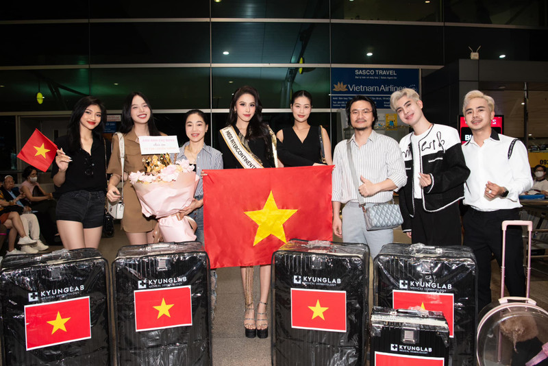 Á hậu Ngọc Hằng mang hơn 100kg hành lý dự Miss Intercontinental 2023